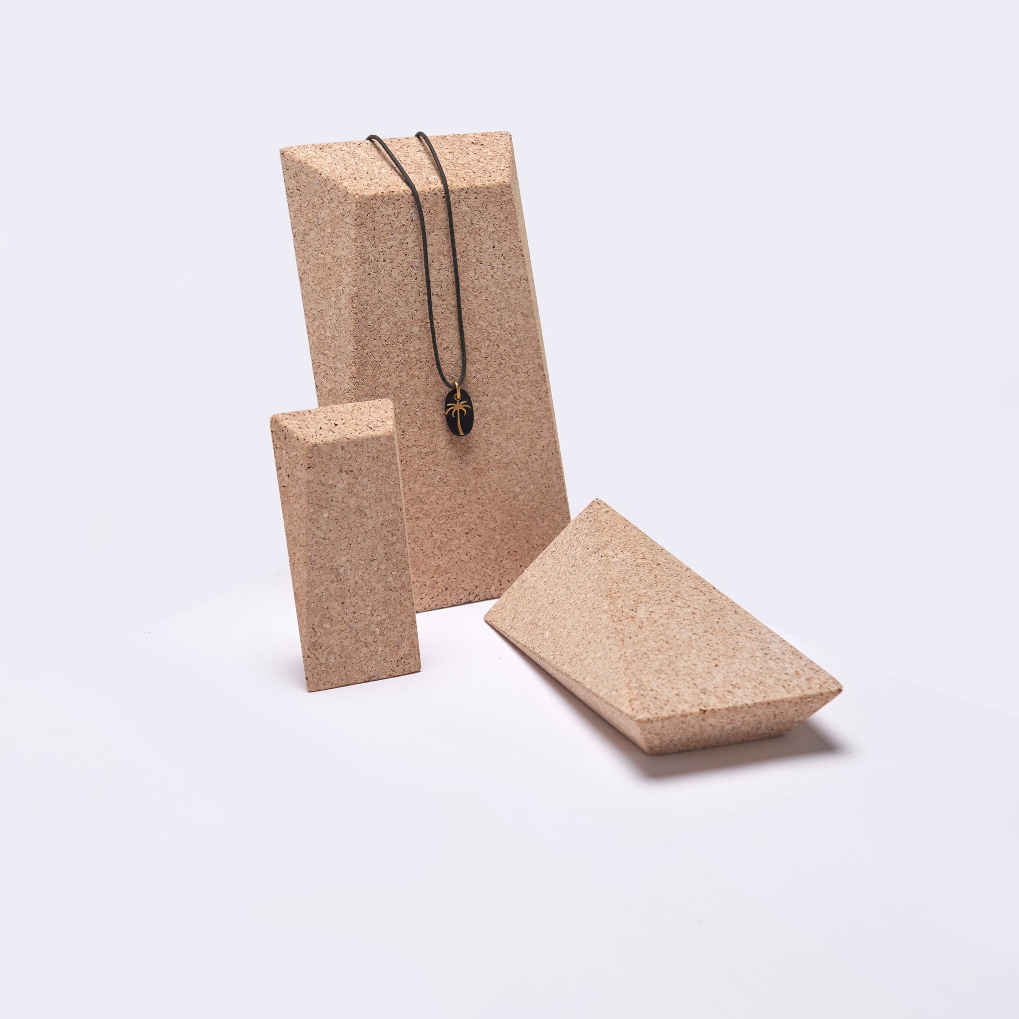 HEDRON MODULAR DISPLAYS