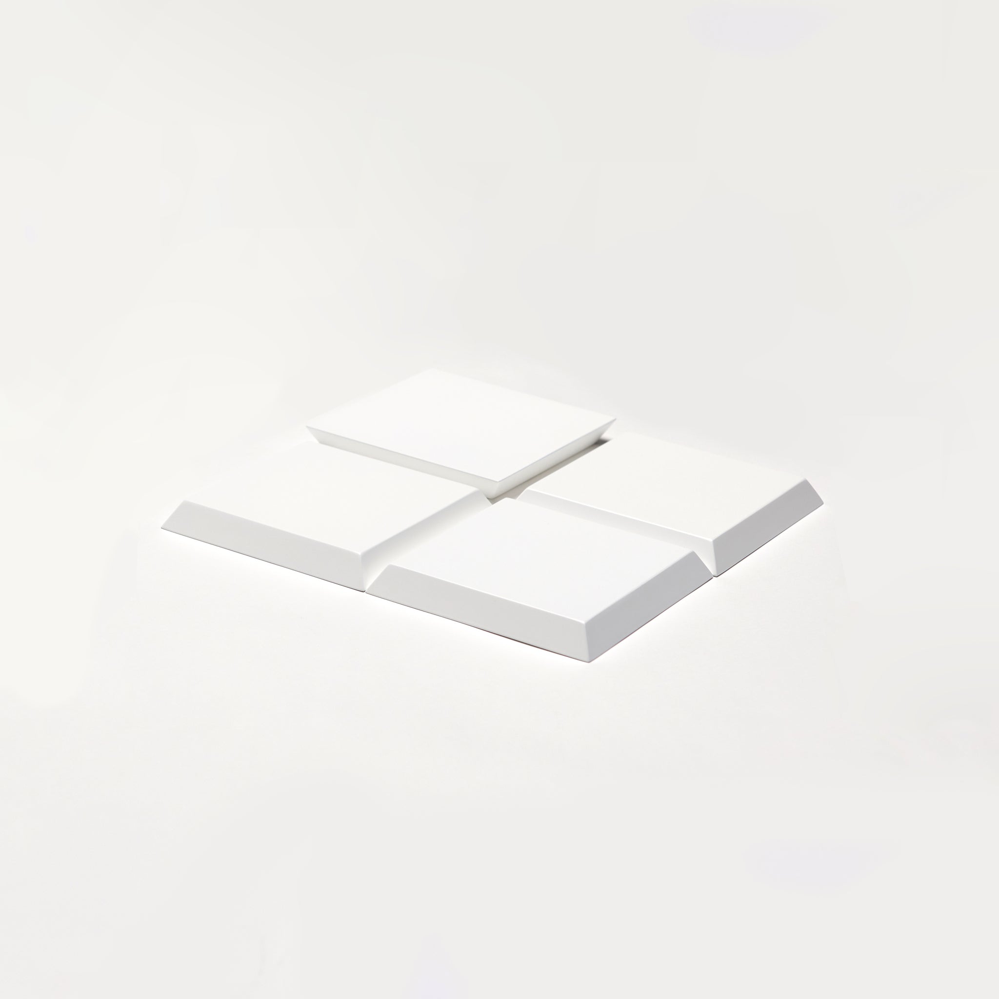 FREESTYLE BEVELED EDGE RISERS