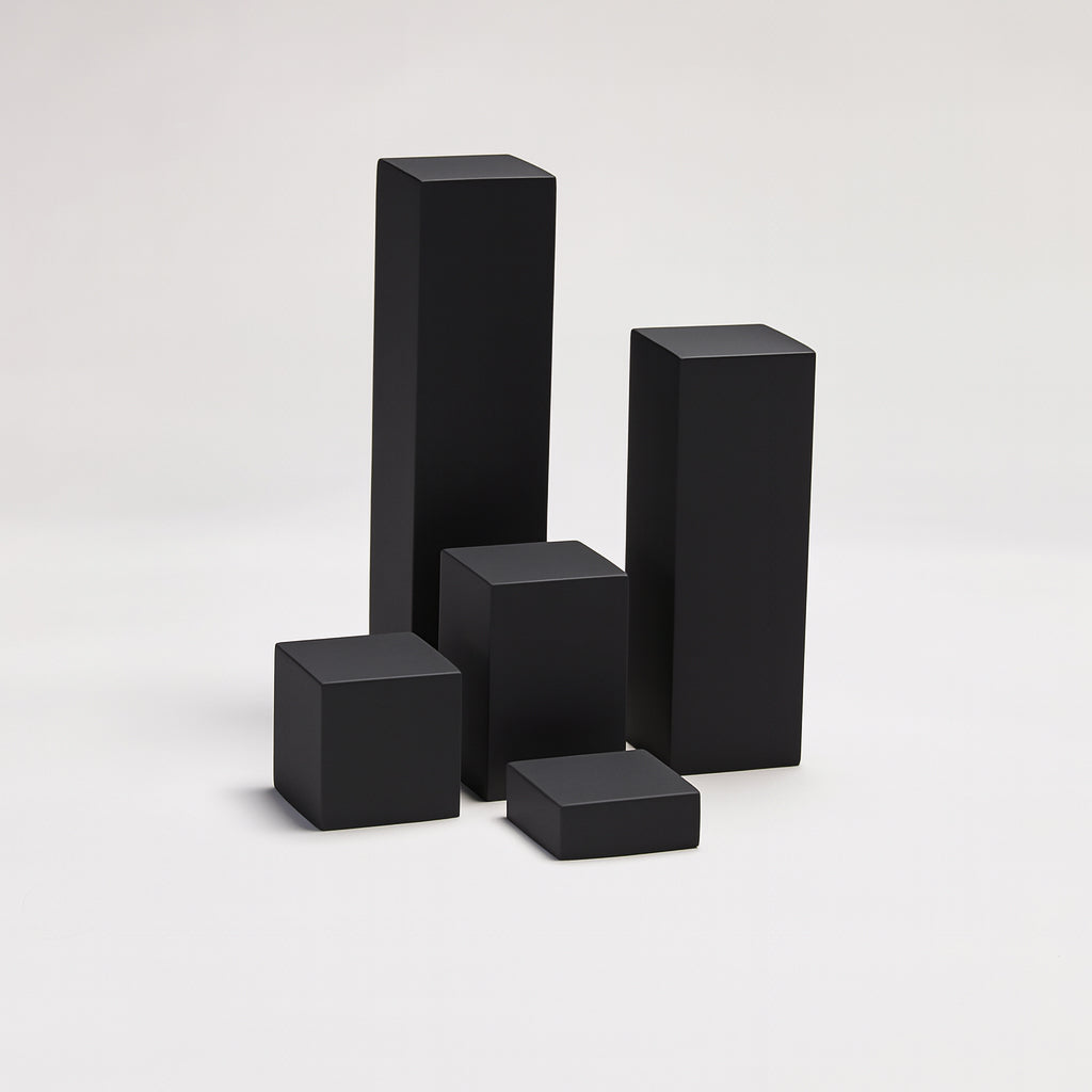 MAGNETIC SQUARE DISPLAY TOWER