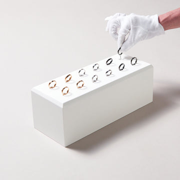 SAFETY RING DISPLAY